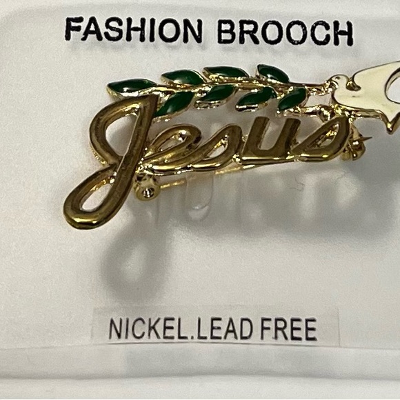 Vintage “Jesus” Dove carrying an Olive Branch Brooch Pin Peace Symbol Gold Tone - Picture 2 of 13